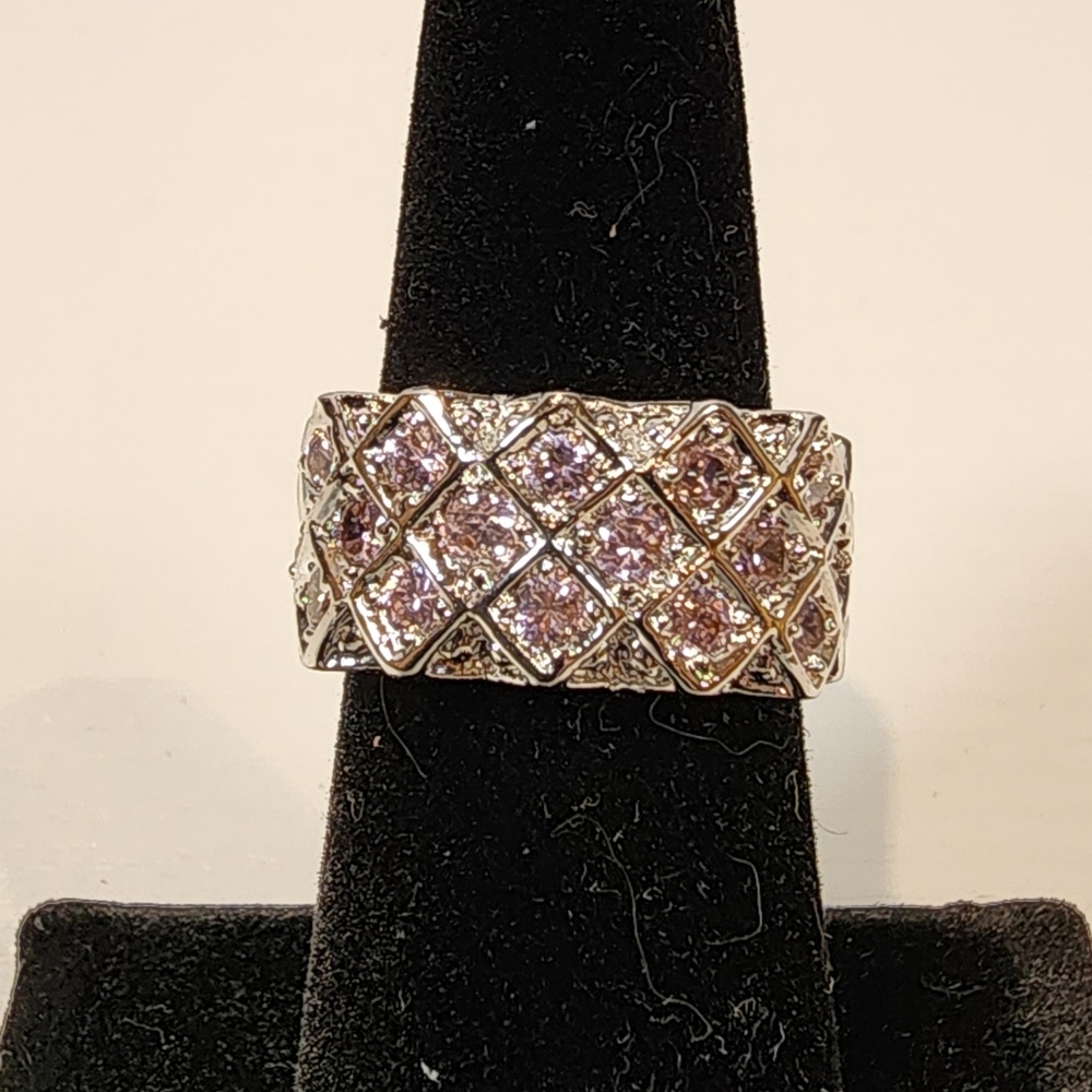 Size 6.75 Rhodium Plated Ring